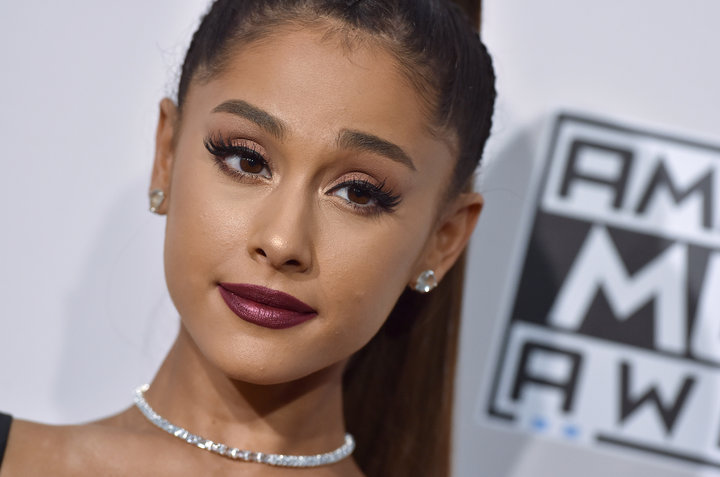Ariana Grande Responds to 'Cheating' Accusation on Instagram Thread ...