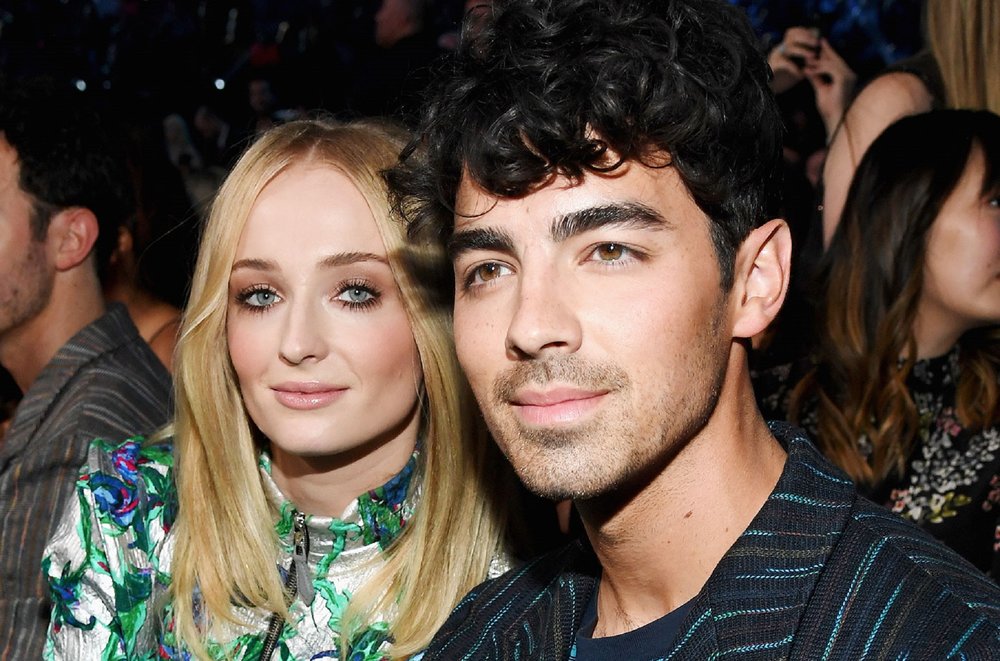 You’ll Never Guess Which Celebrity Married Sophie Turner and Joe Jonas ...